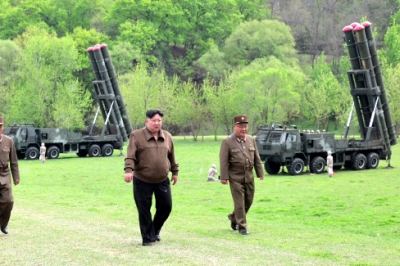 김정은, 첫 핵반격가상전술훈련 지도