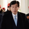 “원세훈 대선 개입”… 징역 3년 법정구속