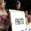 ‘우리는 선택을 원한다’ 부에노스아이레스 임신부들의 알몸 시위