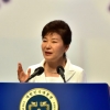 [전문] 박근혜 대통령,제70주년 광복절 경축사