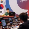 [서울포토] 박대통령 “사드배치 지역 대표 만나겠다”