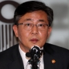 홍용표 “김정남 암살 배후, 북한 정권임이 밝혀지고 있다”