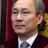 신임 검찰 수사심의위원장에 강일원 전 헌법재판관