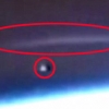 국제우주정거장 CCTV가 포착한 거대 UFO 모선 논란