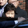 [속보] 박근혜 전 대통령, 영장실질심사 위해 서울중앙지법으로 출발