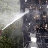 런던화재 사망자 17명으로 늘어…언론 “100명으로 늘 우려도”(종합)