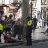 바르셀로나 광장 덮친 밴… 경찰 “테러”