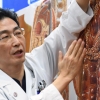 “귀순병, 의료진과 농담… 남한 국민 피 1만 2000cc 수혈했다”
