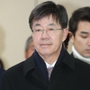 ‘돈 봉투 만찬’ 이영렬 무죄···“이게 법이냐” 네티즌 비판 쏟아져