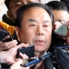 이우현 의원, 검찰 출석…“난 흙수저, 뇌물 받은 적 없다”