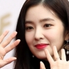 레드벨벳 아이린, 때아닌 ‘페미’ 논란...‘82년생 김지영’ 읽었다가 ‘봉변’