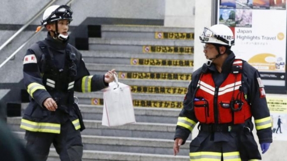 신칸센 열차 안에서 묻지마 살인극, 1명 사망 2명 부상