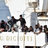 마크롱 프랑스 대통령, 반(反)난민 이탈리아 정부 비판...EU 또다시 분열