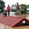 사흘 폭우에 라오스 댐 붕괴…SK건설 부실 설계 가능성