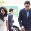 [서울포토] 강용석 변호사와 함께 경찰 출석하는 김부선