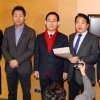 한국당 전대 ‘반쪽짜리’ 위기에 朴心 논란까지 불거져 요동