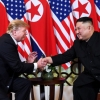 김정은·트럼프 “회담 성공 확신” 하노이 의기투합