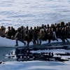 [동영상] ‘유럽만이 희망’ 난민 보트 튀니지 연안에서 전복, 적어도 65명 사망