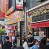 한국 틴트 바르고 치즈도그 먹고… ‘도쿄 속 명동’에 빠진 日 여성들