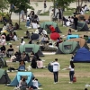 “애정행각 막으려고 텐트 2면 개방? 다수의 자유 침해할 수도”