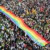 서울퀴어축제 개막…인근에선 반대 집회 열려