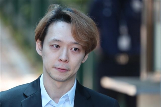 “박유천, 성폭행 피해 주장 여성에 배상”…법원 강제조정