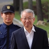 ‘사법농단 정점’ 양승태, 179일 만에 석방된 후 첫 재판 출석