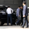 경찰, YG 사옥 압수수색…“양현석 도박자금 출처 확인중”