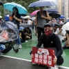 불안한 미래·못 믿을 정부… 홍콩·러시아 20대, 개혁을 외치다