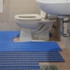 의왕시, 경로당 화장실 70여곳에 미끄럼 방지매트 설치