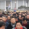 한국당 “국회 내 집회 못 멈춰”… 입법부 권위에 불법 먹칠