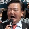 [포토] ‘총선 무효’ 부르짖는 민경욱 의원