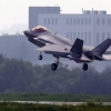 “조종사 무사” 공군 F-35A, ‘기체 이상’으로 비상 동체착륙