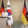 강경화 만난 獨외교 “G7 한국 참여 환영… 확대는 협의해야”