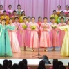 [포토] ‘당 창건 기념’ 경축 북한 여맹예술단
