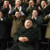 [포토] 김정은, 당대표자들과 ‘노마스크’ 기념촬영
