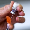 [속보] 백신 사망신고 3명 추가…1명 AZ·2명 화이자, 인과성 미확인