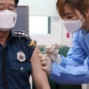 경찰, 반강제적 코로나 백신 접종이라며 인권위 진정(종합)