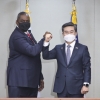 한미, 일본 포함 3국 국방장관회담 추진… 샹그릴라 계기 주목