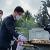지성호, 남북 청년 100명과 현충원 봉사활동