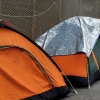 [취중생]코로나 덕에 생긴 서울역 텐트촌...노숙인에 온기를 더하다