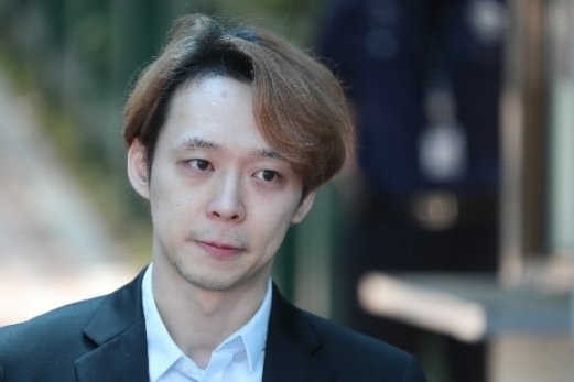 박유천 “국내 연예 활동 금지 취소해달라”…법원 ‘기각’