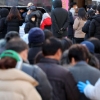 삼일절 줄었지만 신규 확진 18만 6169명… 3일 20만명 예상(종합)