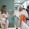 우크라 어린이 찾아간 교황