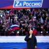 ‘Z깃발’ 20만명 모아 놓고… “침공 정당” 콘서트 연 푸틴