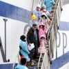 하늘길 막히자 특별여객선 타고 귀국한 러시아 교민들