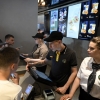 맥도날드 빈자리 채운 러시아 ‘애국 버거’