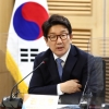 권성동 “KBS·MBC, 언론노조가 좌지우지”