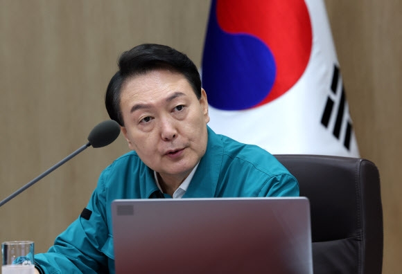 “윤석열, 수소 같은 남자 돼야 미래 대비 가능하다”...에너지 전문가의 일침