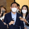 사법부에 좌우되는 한국정치, 위기의 집권여당
